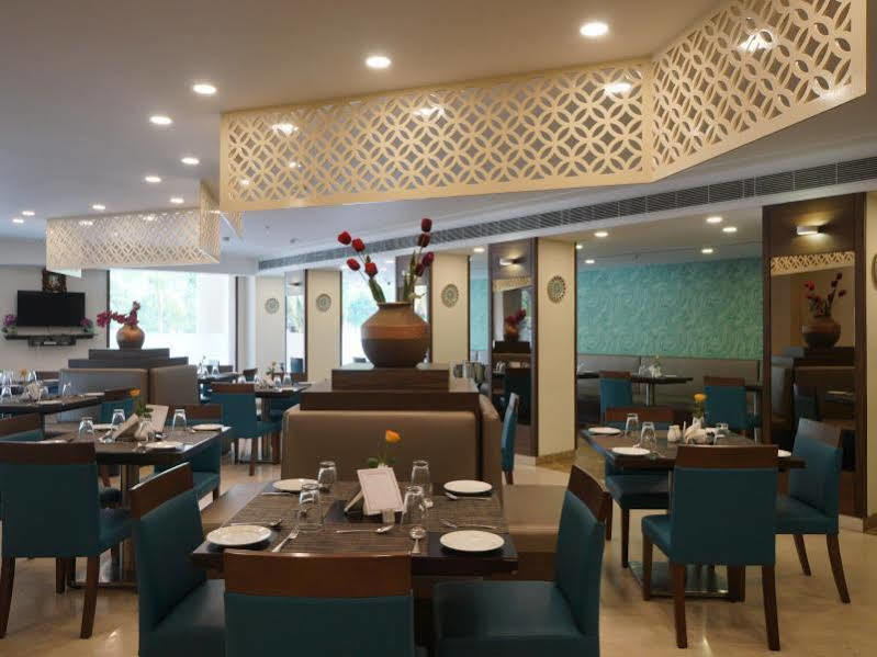 Ganpat Grand Hotel Palni Exterior foto